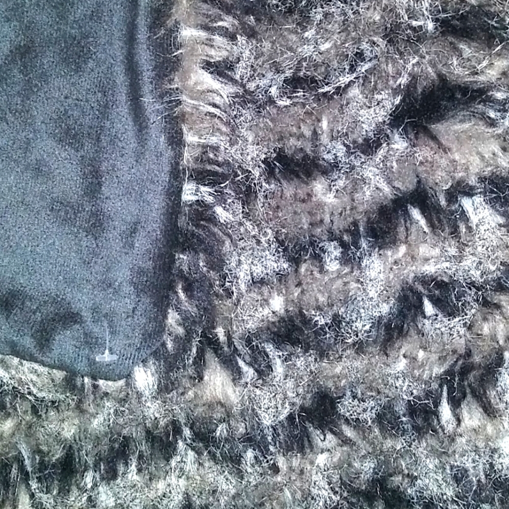 Ostrich Throw Blanket